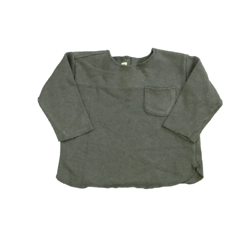 Men's Tailored Shirts for a Sharp AppearanceBabe & Tess Unisex Grey Long Sleeve Shirt Men's Tailored Shirts for a Sharp AppearanceBabe & Tess Unisex Grey Long Sleeve Shirt