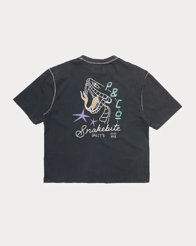Men's Shirts with Graphic PrintsSnakebite Sally's Boxy T-Shirt - Acid Wash