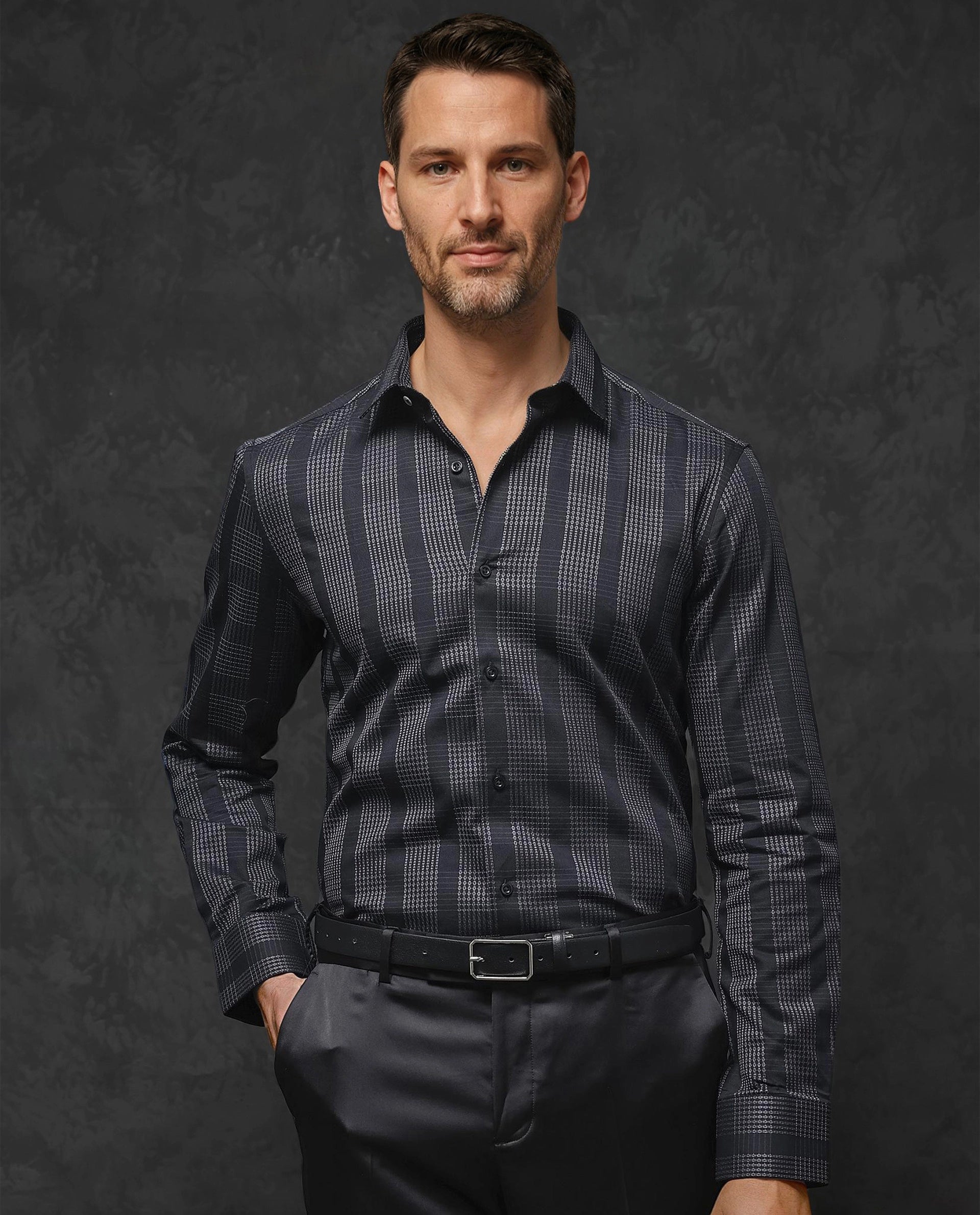 Men's Sleeveless Shirts for Summer ComfortRare Rabbit Men's Villum Black Regular Collar Regular Fit Check Shirt Men's Sleeveless Shirts for Summer ComfortRare Rabbit Men's Villum Black Regular Collar Regular Fit Check Shirt