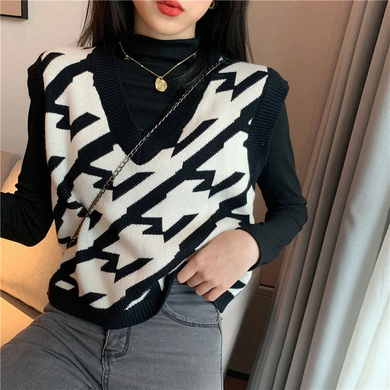 Versatile Men's Zip-Up SweatersKittenAlarm - Sleeveless Retro Pattern Knitted Vest Sweater Versatile Men's Zip-Up SweatersKittenAlarm - Sleeveless Retro Pattern Knitted Vest Sweater