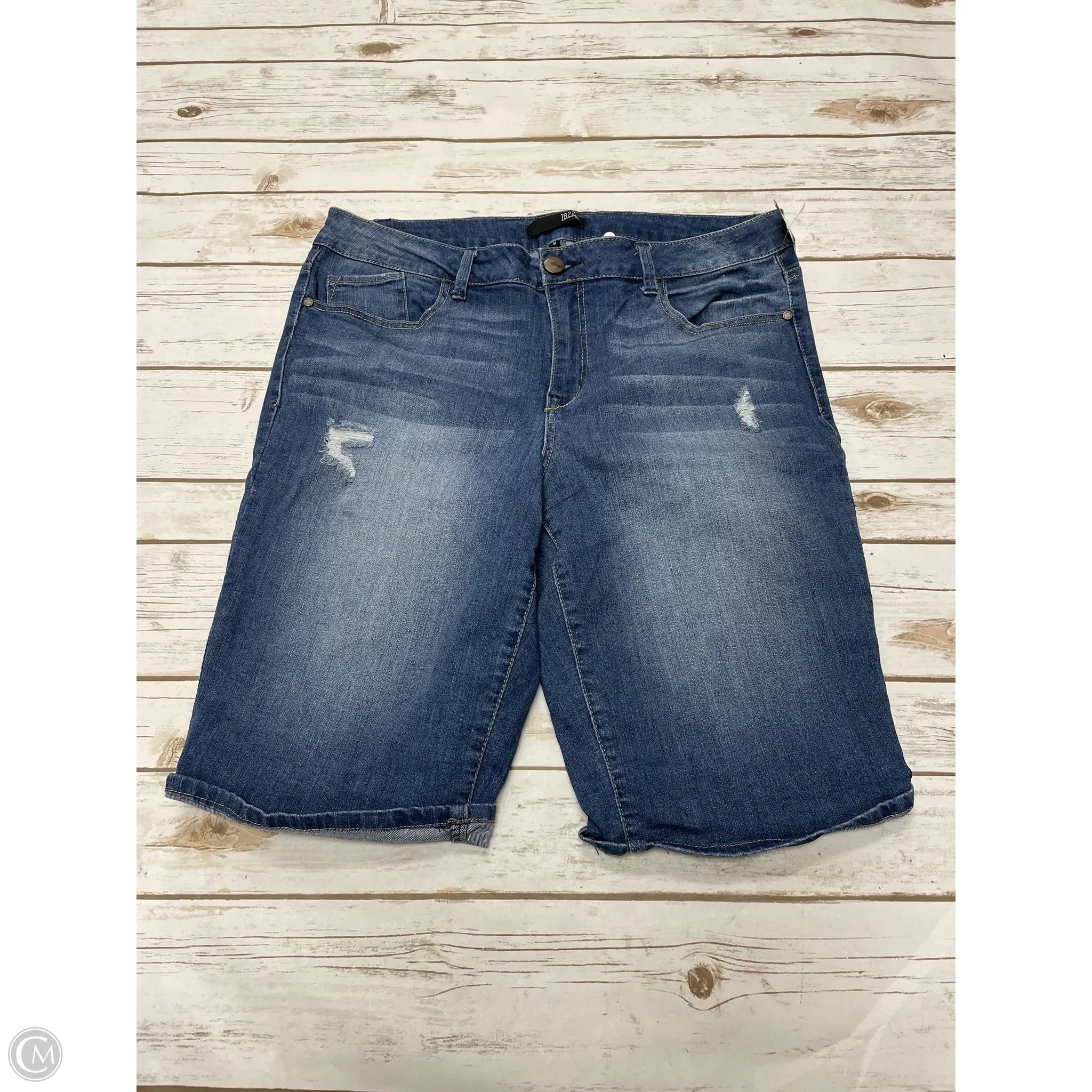 Men's Fashionable Cuffed ShortsShorts By 1822 Denim In Blue Denim, Size: 16