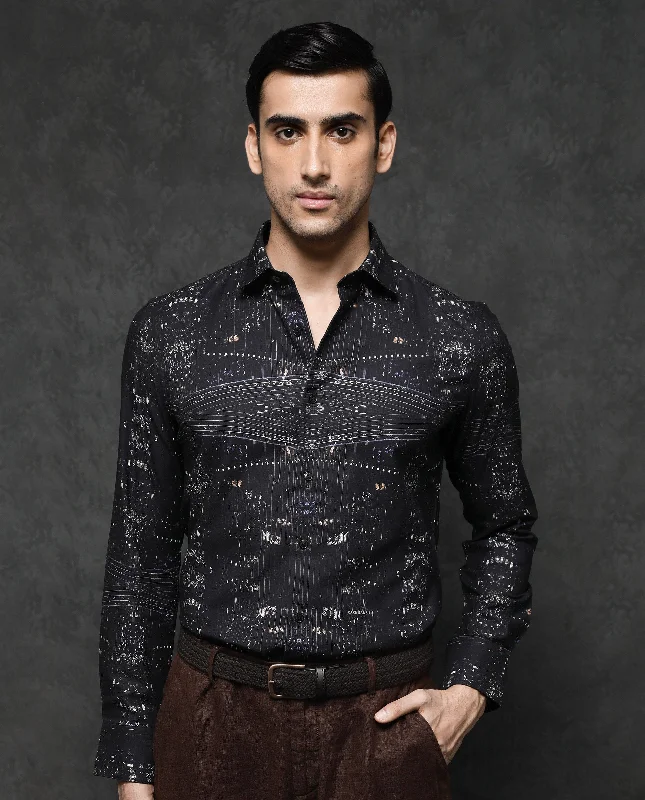 Men's Monochrome Shirts for a Minimalist VibeRare Rabbit Men's Basco Black Viscose Fabric Full Sleeve Regular Fit Abstract Print Shirt