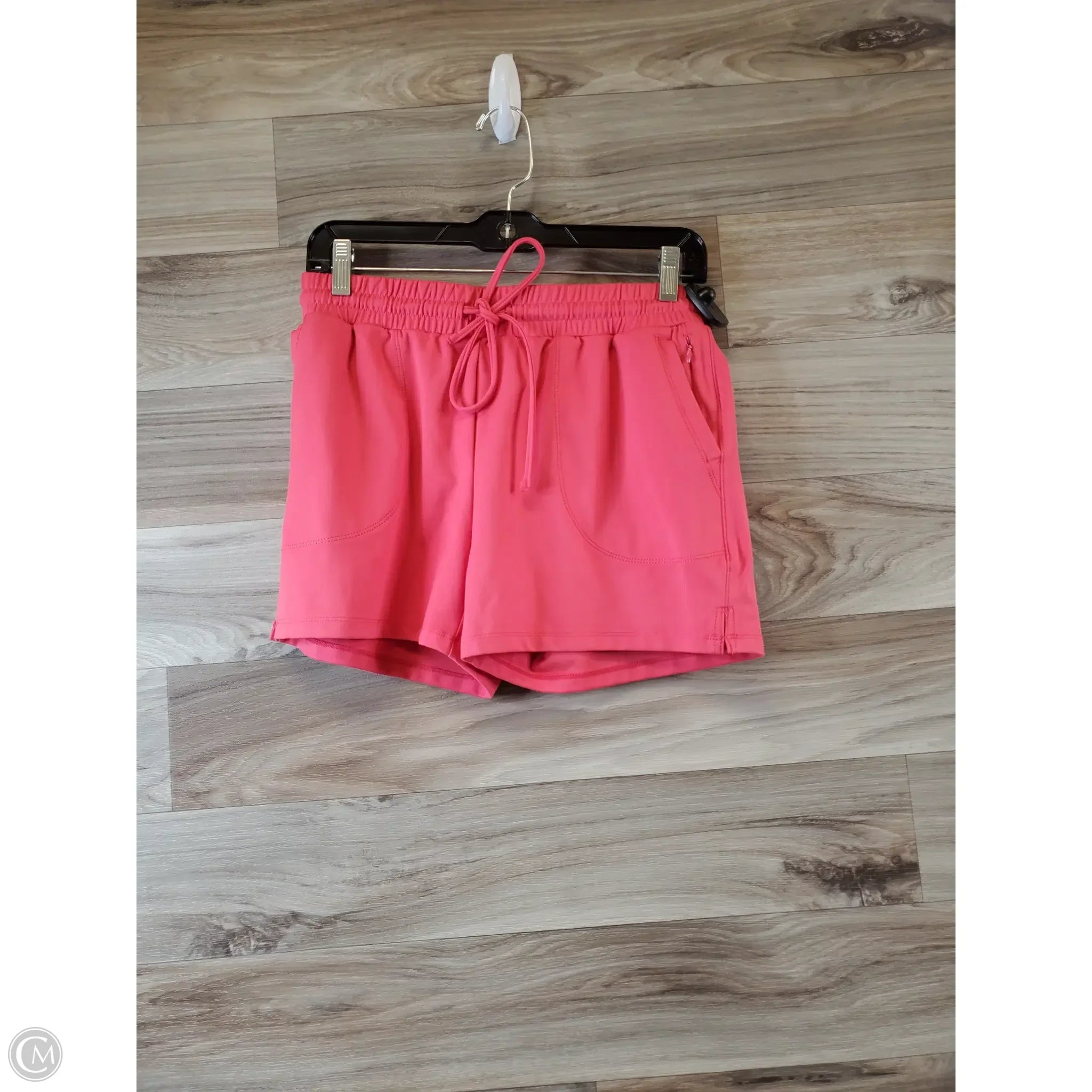 Zippered and Secure Men's Cargo and Travel ShortsShorts By Cynthia Rowley In Coral, Size: 4