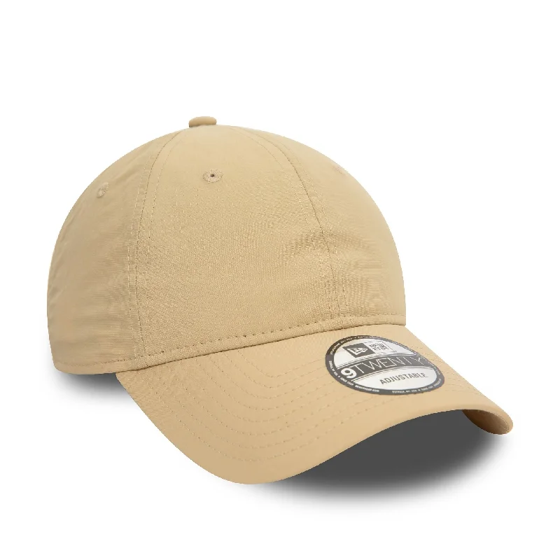 Elegant Derby CapsNew Era Water Repellent Light Beige 9TWENTY Adjustable Cap
