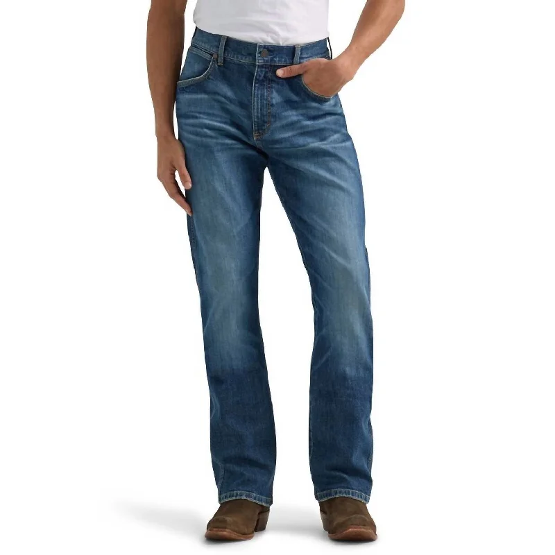 Winter Men's JeansRetro Slim Boot Cut Jean In Dark Wash