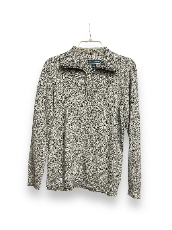 Men's Hoodies with Appliqué DetailsSweatshirt Collar By Karen Scott In Grey, Size: S Men's Hoodies with Appliqué DetailsSweatshirt Collar By Karen Scott In Grey, Size: S