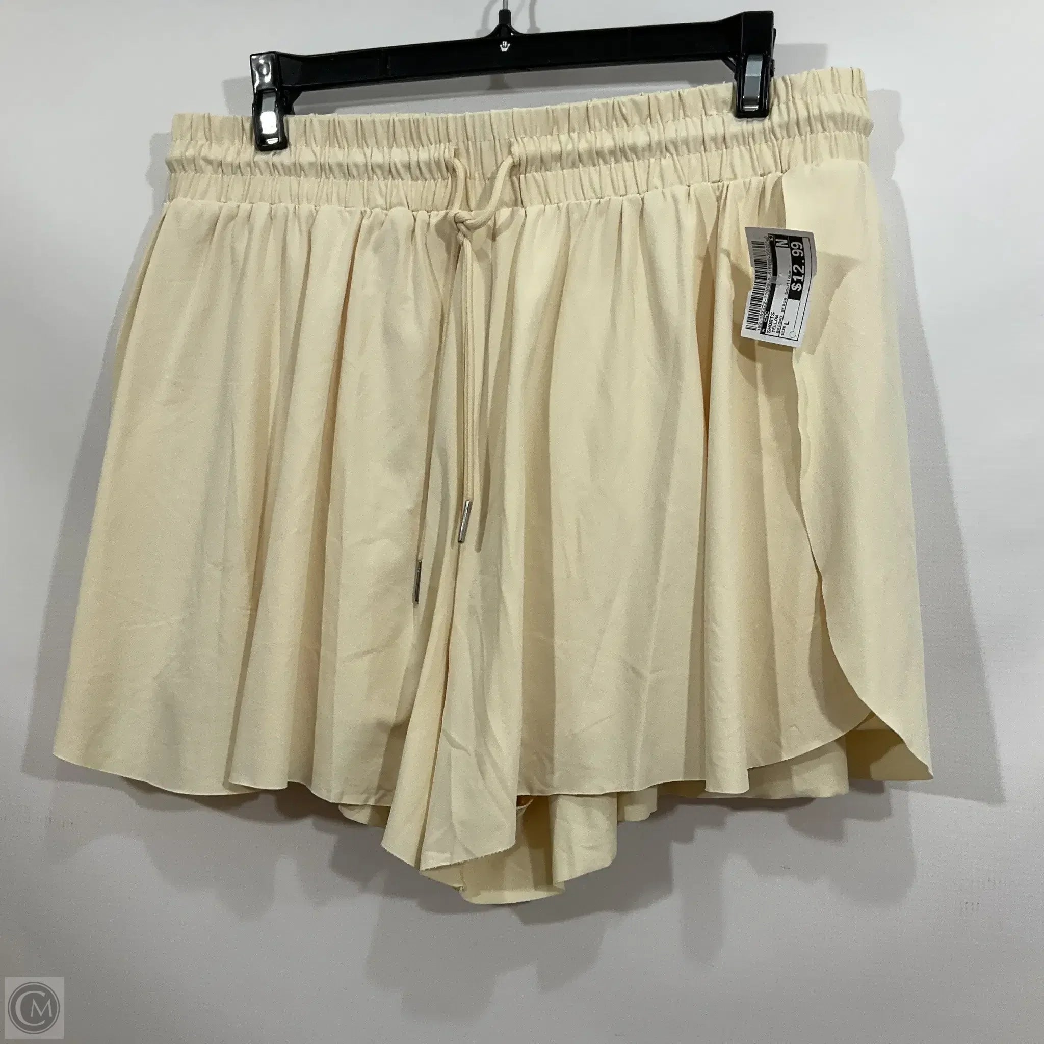 Zippered Men's Secure Cargo ShortsShorts By Cmc In Yellow, Size: L