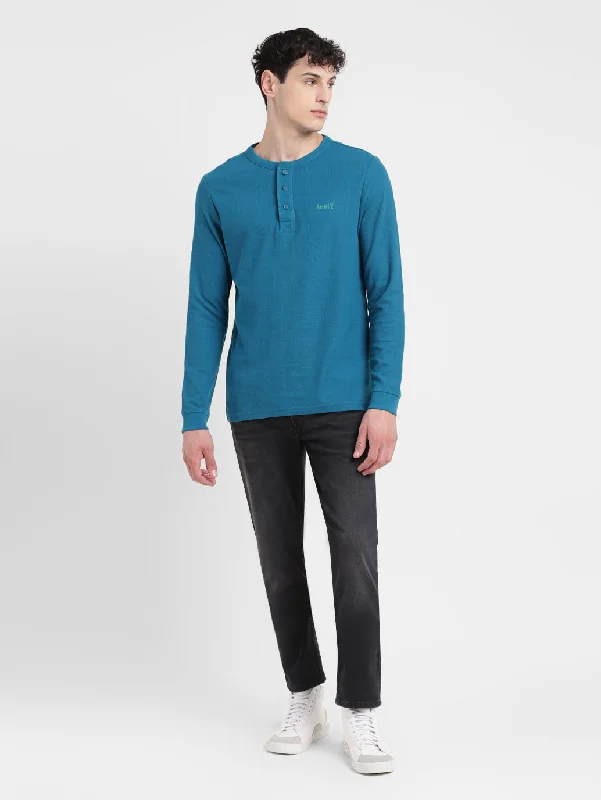 Men's Performance Shirts for SportsMen's Solid Henley Neck T-shirt