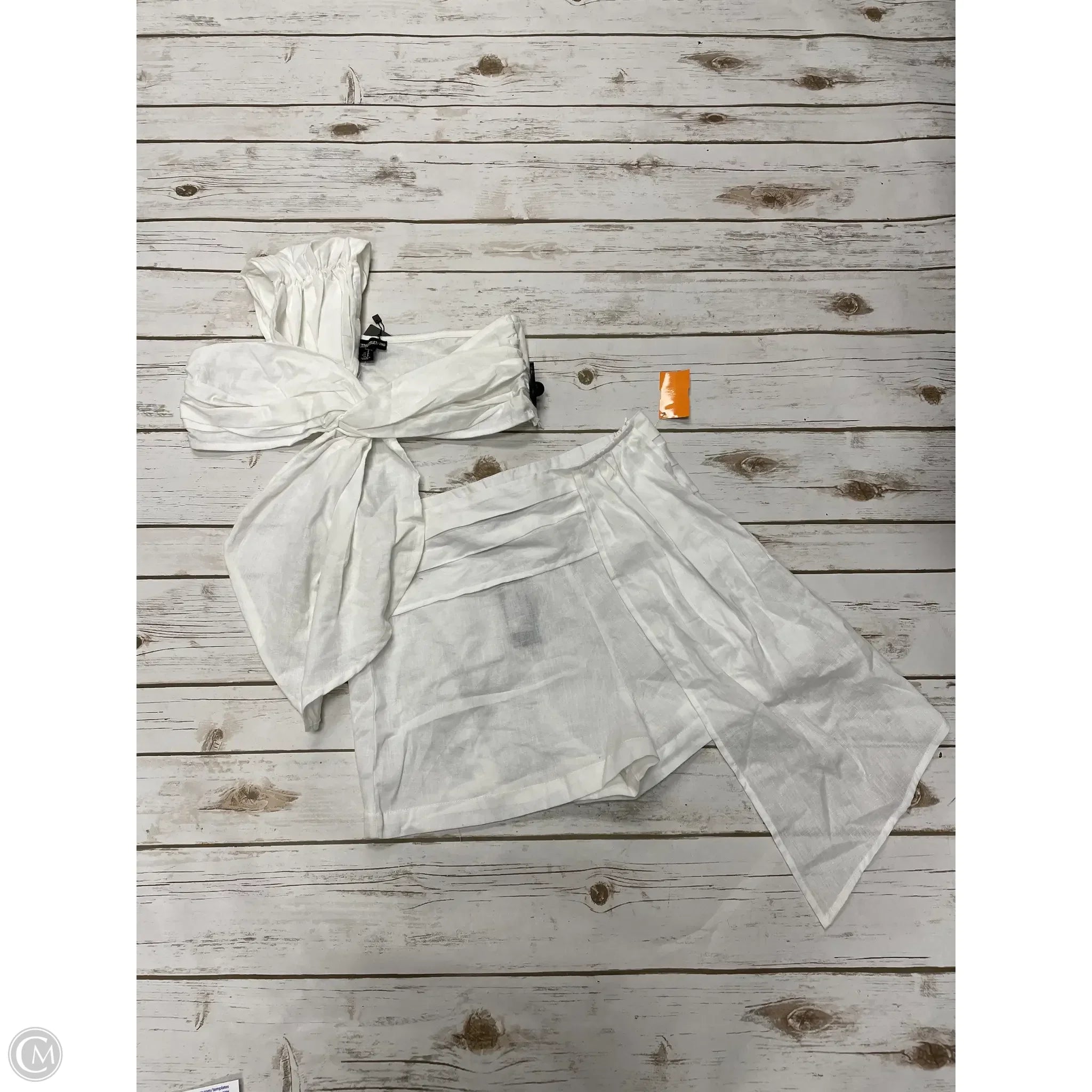 Summer-Ready Men's Swim ShortsShorts Set By Pretty Little Thing In White, Size: M