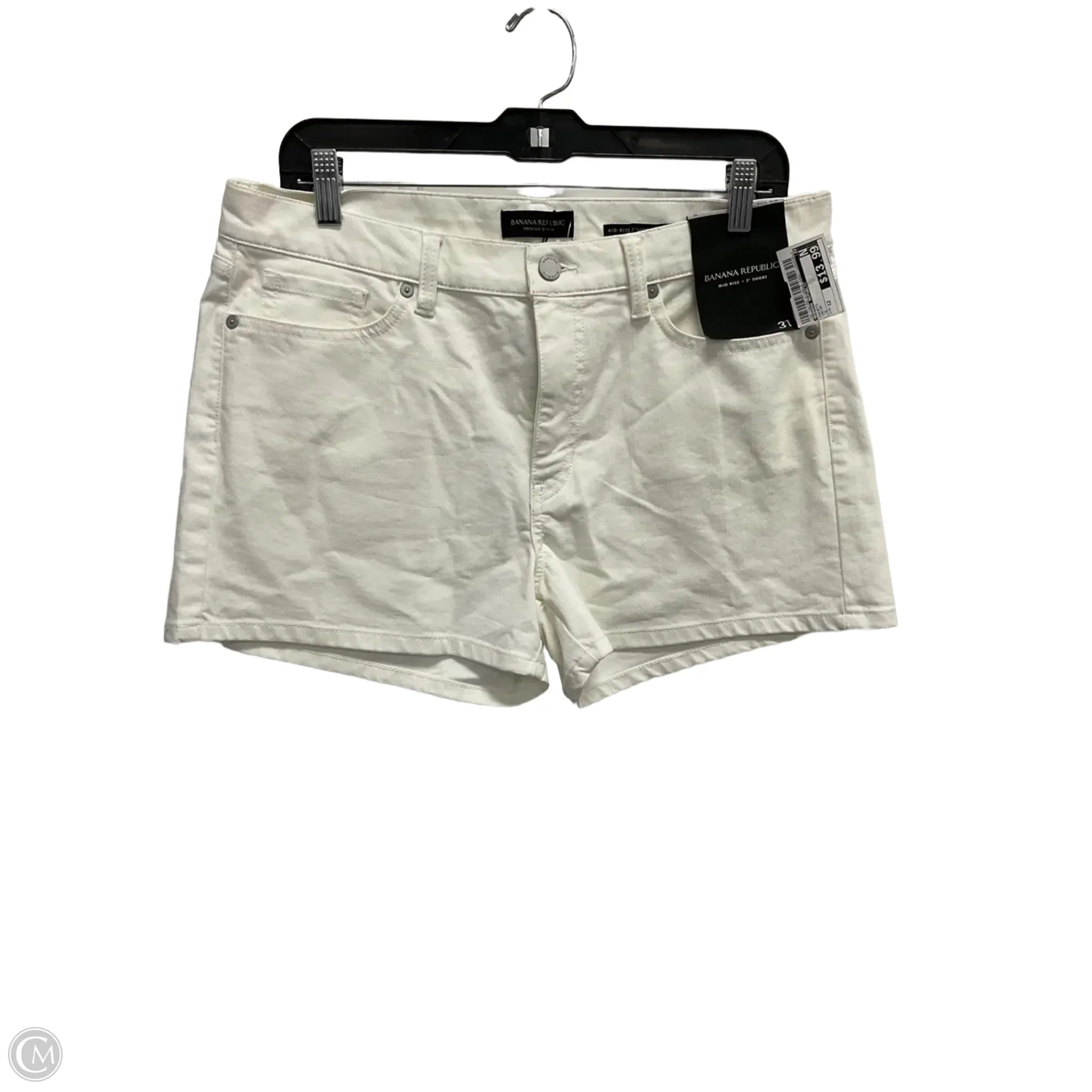 Men's Chino Shorts with a Tailored and Dressy FitShorts By Banana Republic In Cream, Size: 12 Men's Chino Shorts with a Tailored and Dressy FitShorts By Banana Republic In Cream, Size: 12