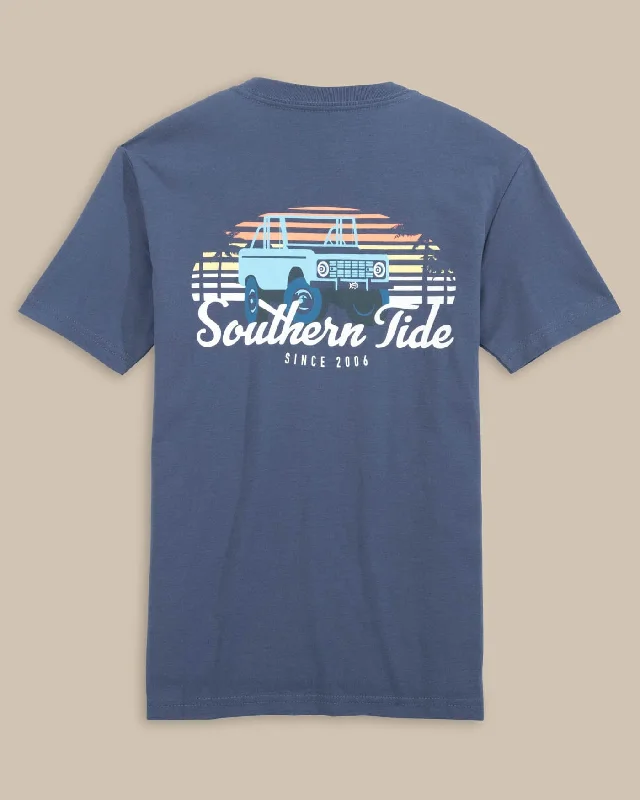 Men's Shirts with Convertible CollarsKids ST Sunset Defender T-Shirt