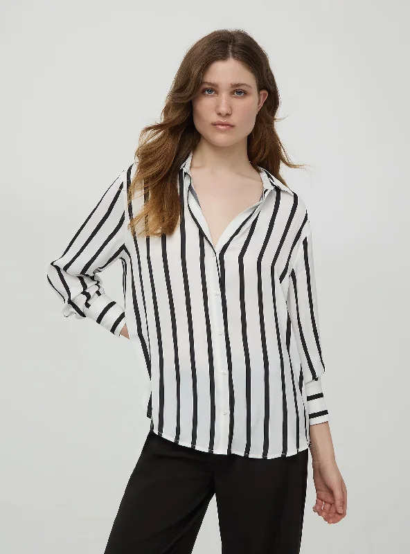Men's Easy-Care Shirts for Busy LifestylesWoman's Long-sleeved shirt