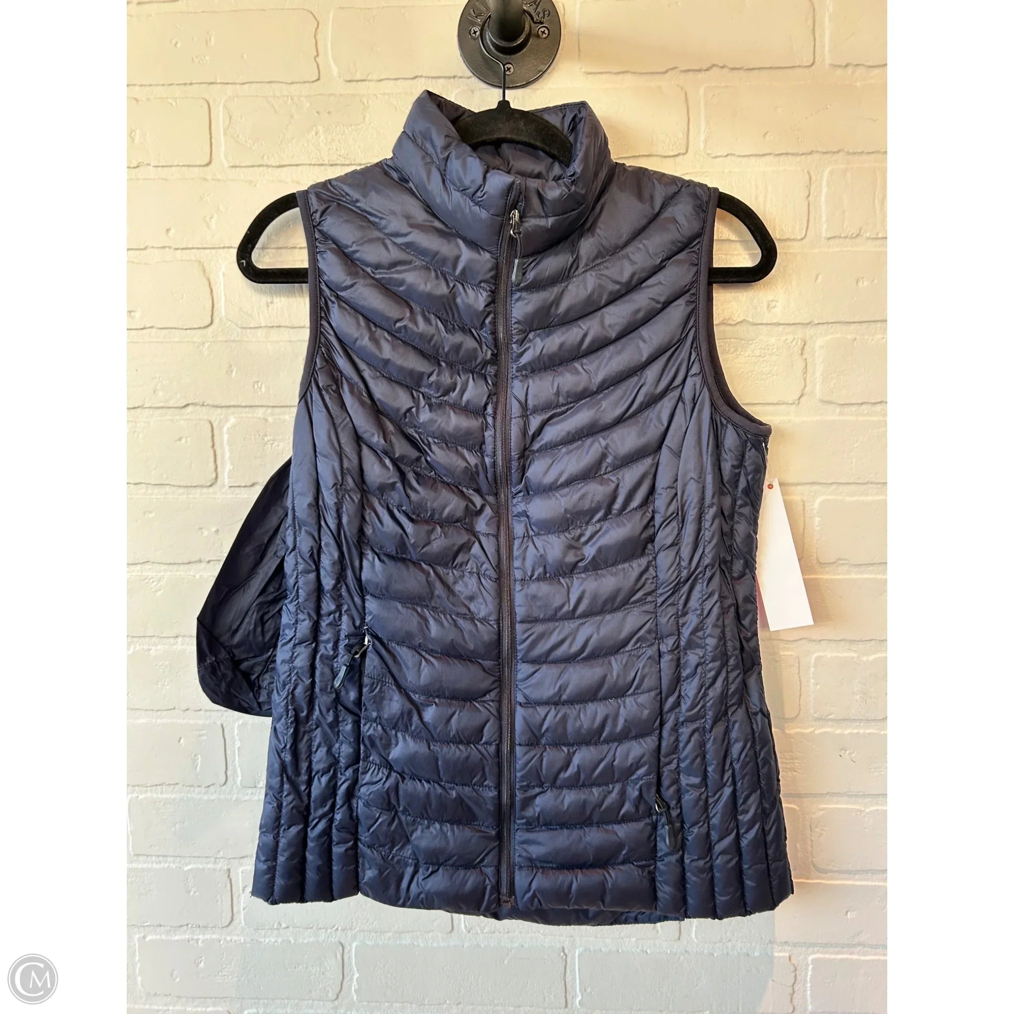 Men's Coats with Magnetic ClosuresVest Puffer & Quilted By 32 Degrees In Navy, Size: S Men's Coats with Magnetic ClosuresVest Puffer & Quilted By 32 Degrees In Navy, Size: S