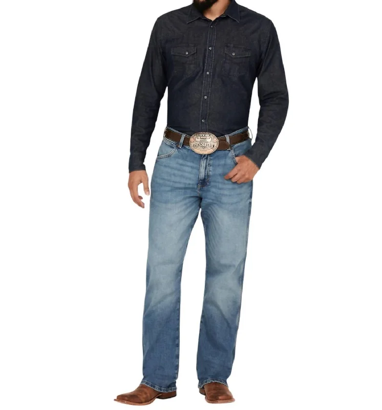 Jeans for Men with a Athletic BuildRetro Relaxed Boot Jean In Andalusian Wash