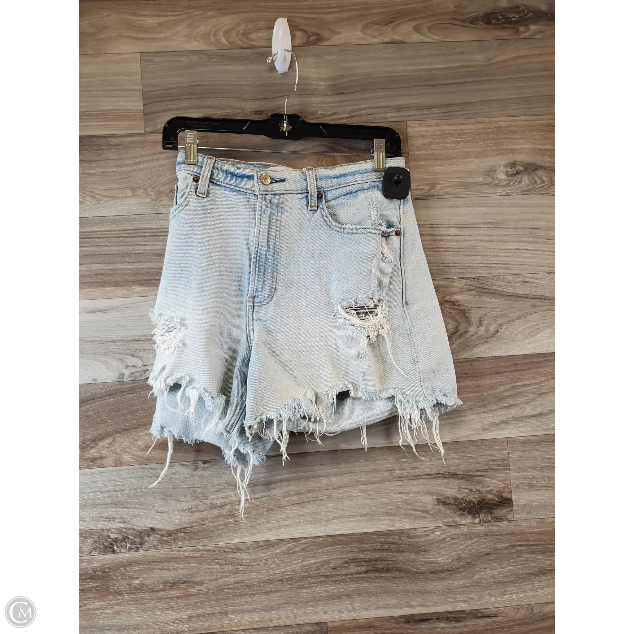 Trendsetting Men's Fashion and Pattern ShortsShorts By Abercrombie And Fitch In Blue Denim, Size: 10 Trendsetting Men's Fashion and Pattern ShortsShorts By Abercrombie And Fitch In Blue Denim, Size: 10