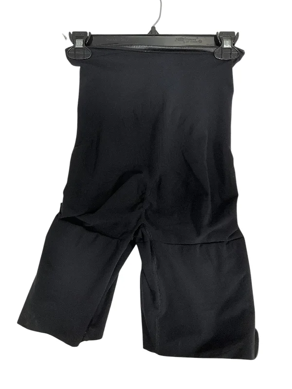 Men's Relaxed-Fit Denim ShortsAthletic Shorts By Spanx In Black, Size: 2x