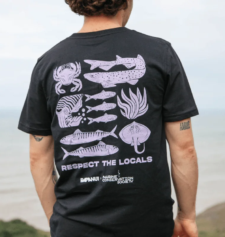 Men's Shirts with Rounded HemlinesRapanui x MCS Respect The Locals T-Shirt