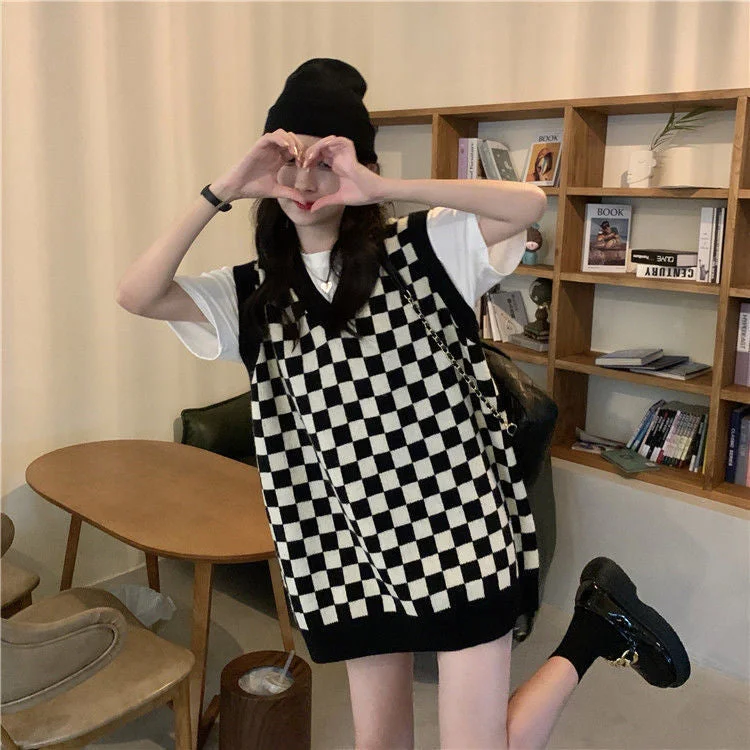 Men's Sweaters with Stand-Up CollarsKittenAlarm - V-Neck Plaid Checkered Knitted Vest Sweater Men's Sweaters with Stand-Up CollarsKittenAlarm - V-Neck Plaid Checkered Knitted Vest Sweater