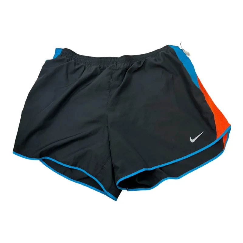 Men's Casual Short-Length Chino PantsAthletic Shorts By Nike Apparel  Size: 2x