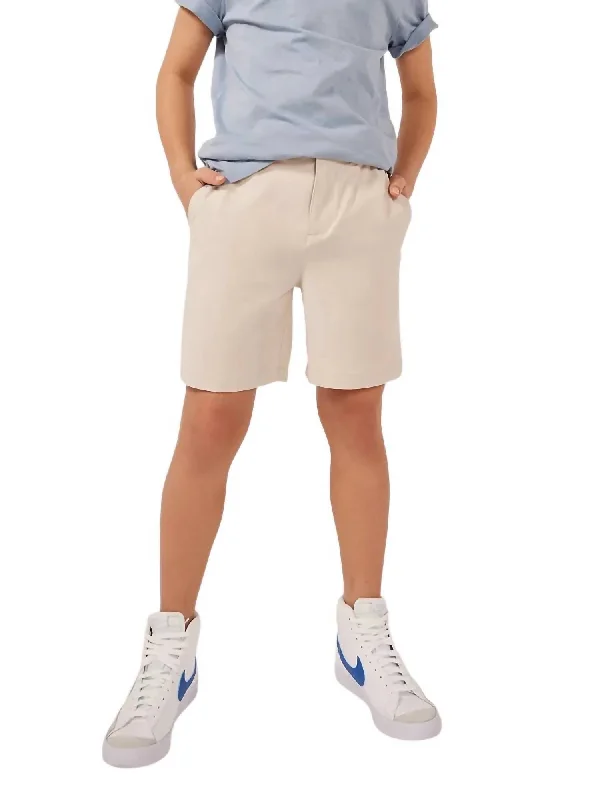Robust and Sturdy Men's Denim ShortsBoy's Youth Everywear Short In The Khakinators