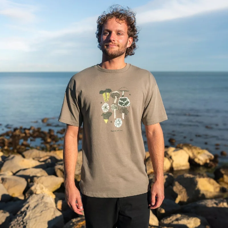 Men's Shirts with Tab CollarsGather Oversized T-Shirt
