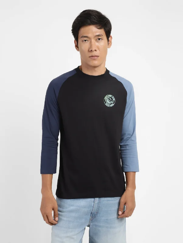 Men's Shirts with Appliqué DetailsMen's Colorblock Slim Fit T-shirt