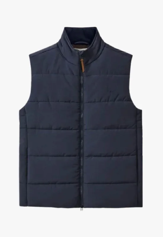 Men's Coats for Rainy WeatherR.M. Williams Mens Padstow Vest
