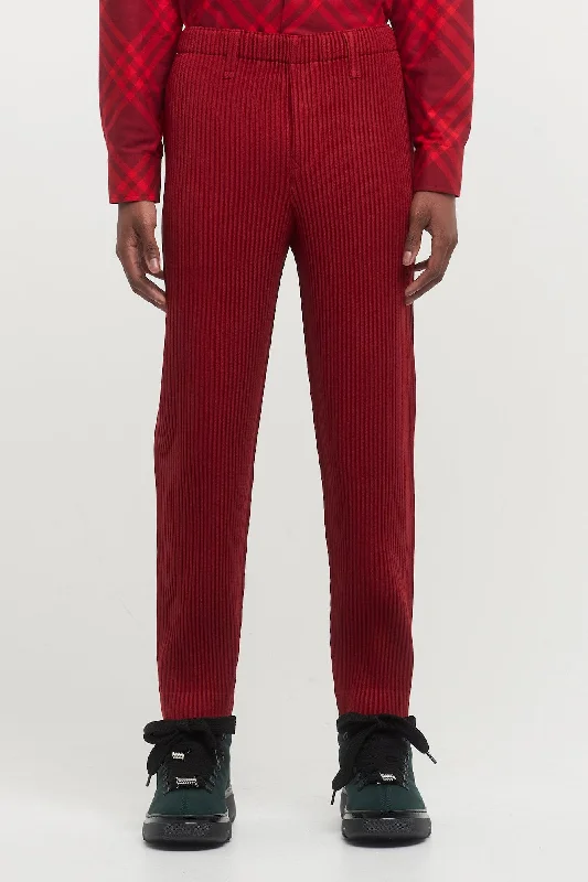 Men's Coats for Ice FishingHomme Plissé Kersey Pleats Trouser in Red