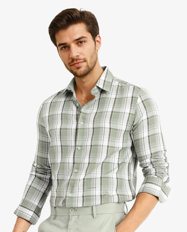 Men's Logo T-Shirts for Brand RepresentationRare Rabbit Men Greg Green Cotton Polyester Fabric Full Sleeve Collared Neck Regular Fit Check Print Shirt Men's Logo T-Shirts for Brand RepresentationRare Rabbit Men Greg Green Cotton Polyester Fabric Full Sleeve Collared Neck Regular Fit Check Print Shirt